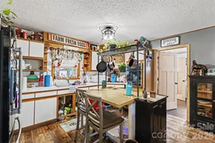 1250 Honeywood Ln, Rock Hill, SC 29730 - Photo 4