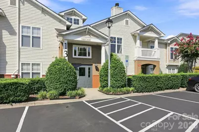 16648 E Amberside Road, Cornelius, NC 28031 - Photo 2