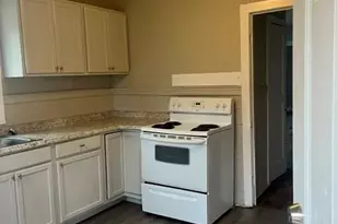 723 Hunt St, Statesville, NC 28677 - Photo 8