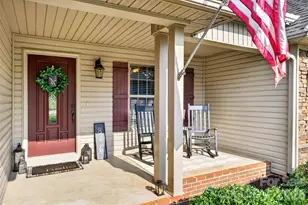 846 Affirmed Dr, Boiling Springs, SC 29316 - Photo 10