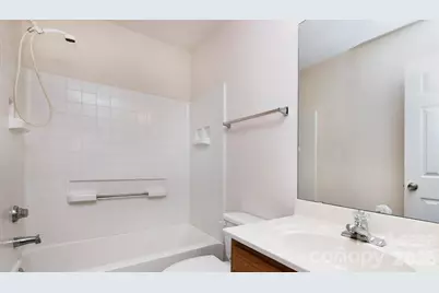 3134 Summercroft Lane, Charlotte, NC 28269 - Photo 12