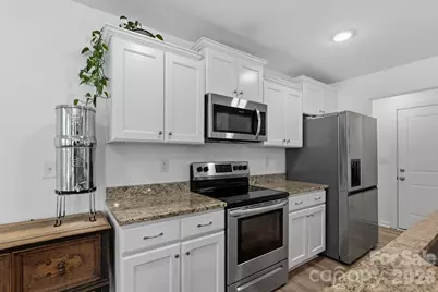 219 W North Corner Road, Lancaster, SC 29720 - Photo 14
