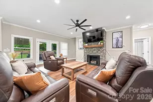 34 Colts Neck Ln, Taylorsville, NC 28681 - Photo 4