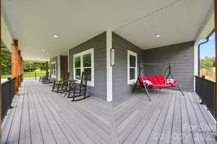 34 Colts Neck Ln, Taylorsville, NC 28681 - Photo 32