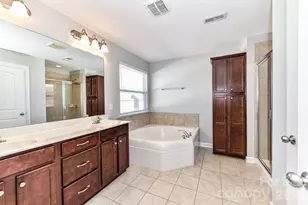 4316 Hubbard Rd, Charlotte, NC 28269 - Photo 28