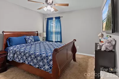 7513 Meridale Forest Drive, Charlotte, NC 28269 - Photo 26