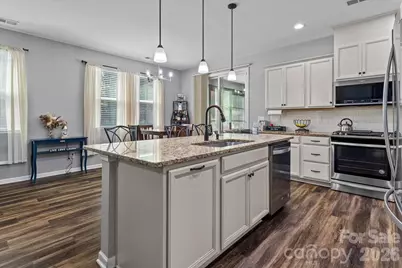 7513 Meridale Forest Drive, Charlotte, NC 28269 - Photo 8
