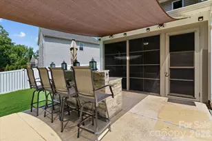 7513 Meridale Forest Dr, Charlotte, NC 28269 - Photo 36
