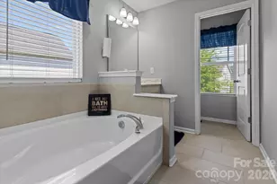 7513 Meridale Forest Dr, Charlotte, NC 28269 - Photo 24