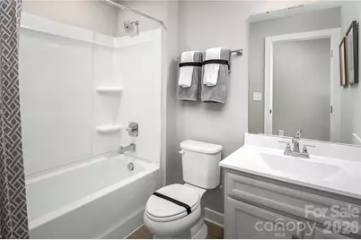 925 Heathway Drive, Charlotte, NC 28213 - Photo 24