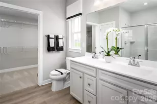 925 Heathway Dr, Charlotte, NC 28213 - Photo 14