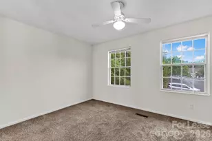 630 Lex Dr, Charlotte, NC 28262 - Photo 8