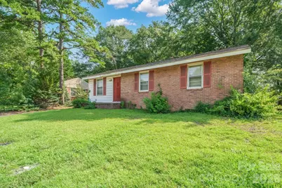 320 S Myrtle School Road, Gastonia, NC 28052 - Photo 2
