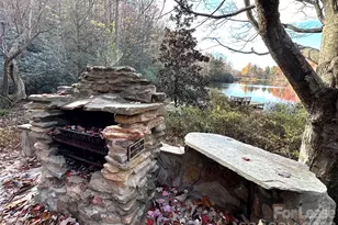 424 Lakeview Dr, Tryon, NC 28782 - Photo 14