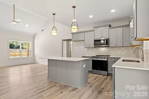 151 McCorkle St, York, SC 29745 - Photo 8