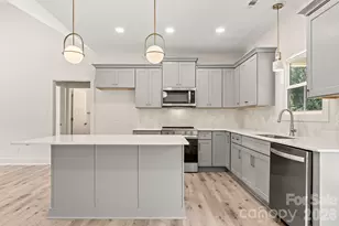 151 McCorkle St, York, SC 29745 - Photo 10