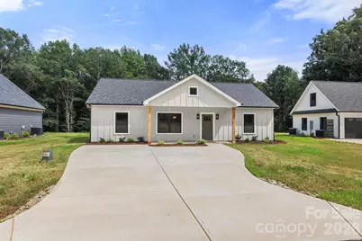 151 McCorkle Street, York, SC 29745 - Photo 2