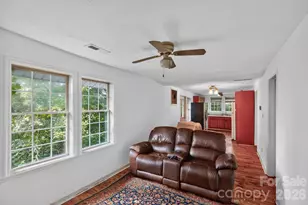 1324 Low Gap Rd, Hendersonville, NC 28792 - Photo 2