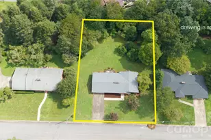 201 Woodlawn Dr, Morganton, NC 28655 - Photo 2