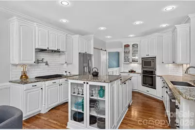 6605 Saunton Court, Charlotte, NC 28277 - Photo 14