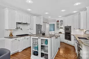 6605 Saunton Ct, Charlotte, NC 28277 - Photo 14