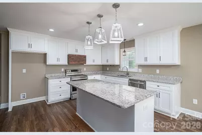6901 Navajo Trail, Sherrills Ford, NC 28673 - Photo 8
