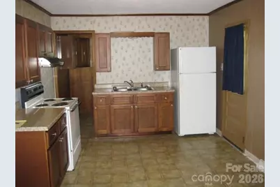 1317 Second Street, Gastonia, NC 28054 - Photo 6