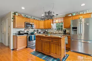 14 Folsom Dr, Candler, NC 28715 - Photo 12