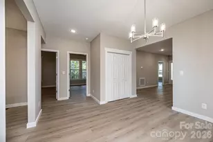60 5th St SE, Hickory, NC 28602 - Photo 16