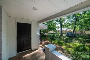 60 5th St SE, Hickory, NC 28602 - Photo 32