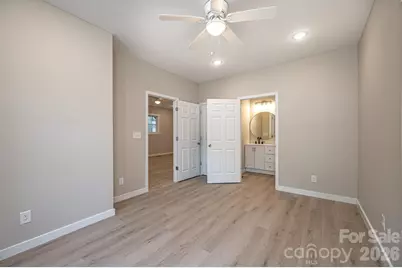 60 5th Street SE, Hickory, NC 28602 - Photo 26