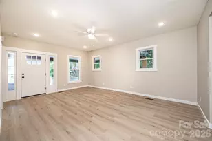 60 5th St SE, Hickory, NC 28602 - Photo 22