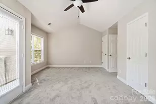 817 W 4th St, Charlotte, NC 28202 - Photo 8