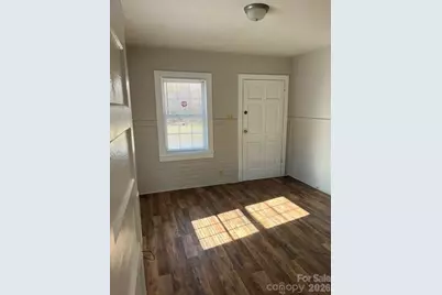 719 Hunt Street, Statesville, NC 28677 - Photo 4