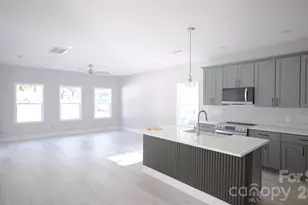 501 Granby Cir, Charlotte, NC 28217 - Photo 12