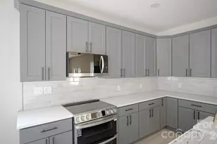 501 Granby Cir, Charlotte, NC 28217 - Photo 10
