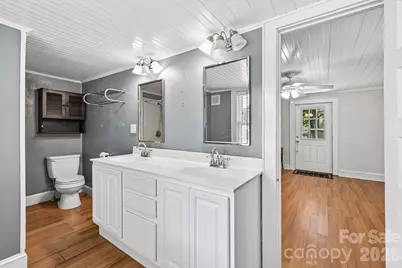 305 E Church Street, Troutman, NC 28166 - Photo 20