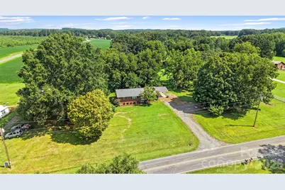 37631 Saw Mill Road, New London, NC 28127 - Photo 44