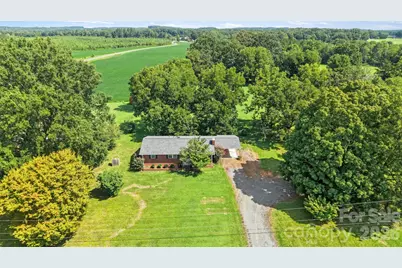 37631 Saw Mill Road, New London, NC 28127 - Photo 40