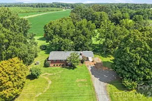 37631 Saw Mill Rd, New London, NC 28127 - Photo 40