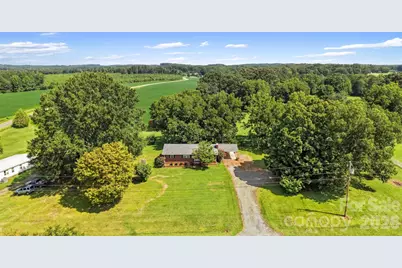 37631 Saw Mill Road, New London, NC 28127 - Photo 42