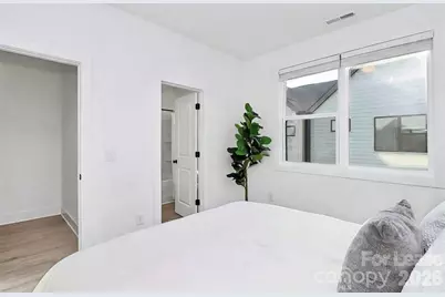 3444 Brookshire Boulevard, Charlotte, NC 28216 - Photo 24