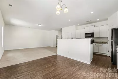 6414 Jerimoth Drive, Charlotte, NC 28215 - Photo 4
