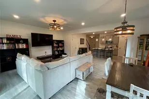 11009 Pagebrook Ln, Charlotte, NC 28214 - Photo 10