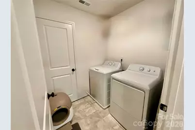 11009 Pagebrook Lane, Charlotte, NC 28214 - Photo 16