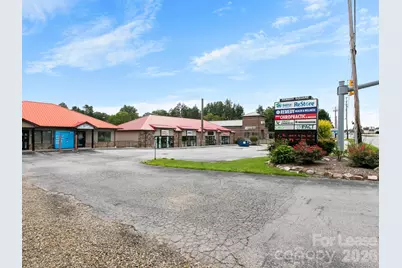 2690 Hendersonville Road #1, Arden, NC 28704 - Photo 4