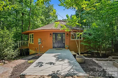 241 Spring Shore Road, Statesville, NC 28677 - Photo 2