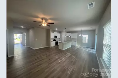 2128 Clapham Court, Charlotte, NC 28215 - Photo 8