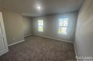 2128 Clapham Ct, Charlotte, NC 28215 - Photo 10