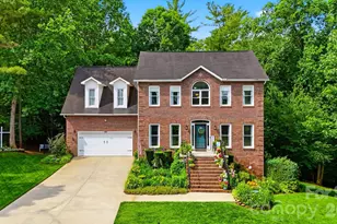 6253 Riviera Run Estates Dr, Hickory, NC 28601 - Photo 2